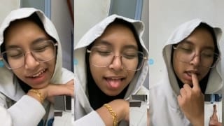 Bokep Indo VCS ABG dari Malay Berjilbab Bantuin Pacar Jadi Bacol