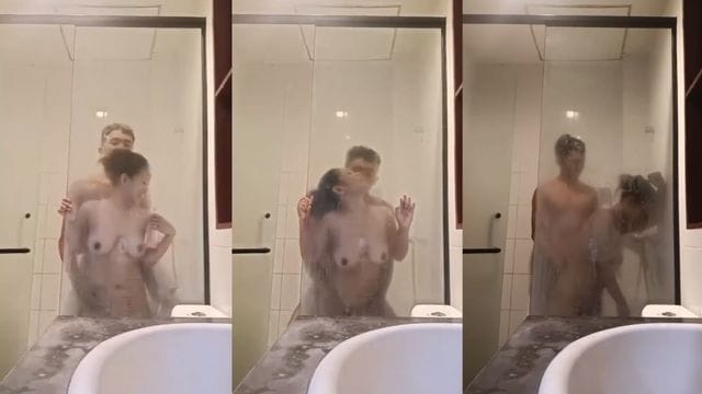 Bokep Indo Ngentot di Kamar Mandi Sama Pacar